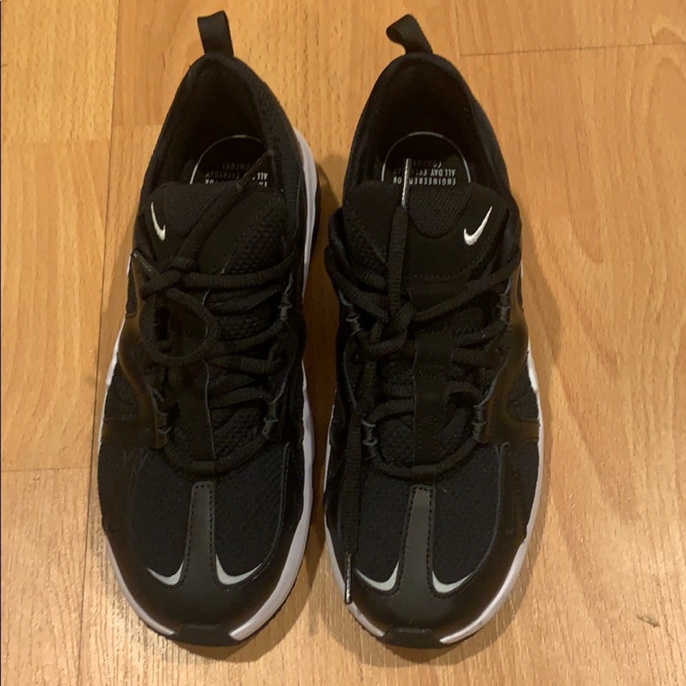 Running shoes